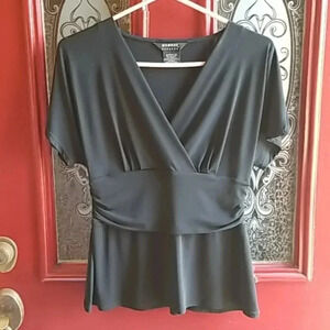 Short sleeved Rouched Top